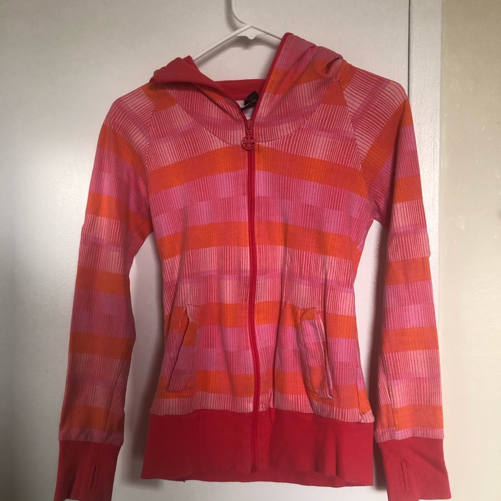 Bench Zip-up Hoodie